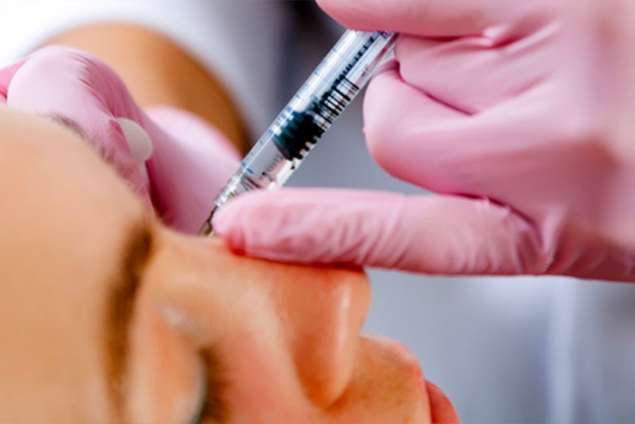 effets secondaires injection intra-vitreenne definition chirurgien ophtalmologue centre ophtalmologiste ophtalmologie paris est